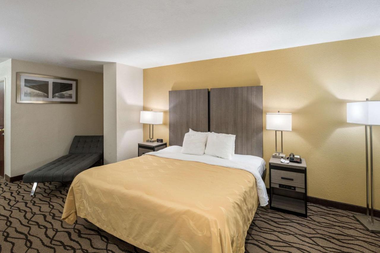 Quality Inn Fort Stockton Buitenkant foto