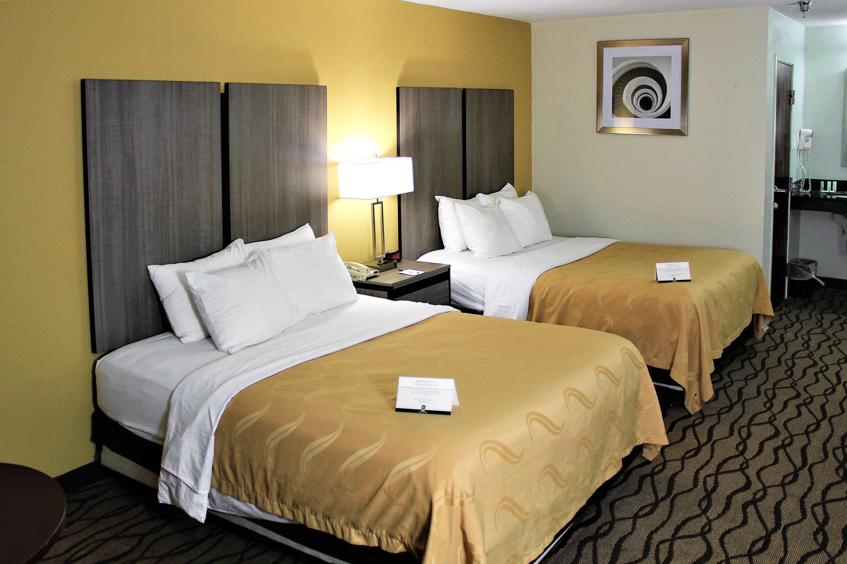 Quality Inn Fort Stockton Buitenkant foto
