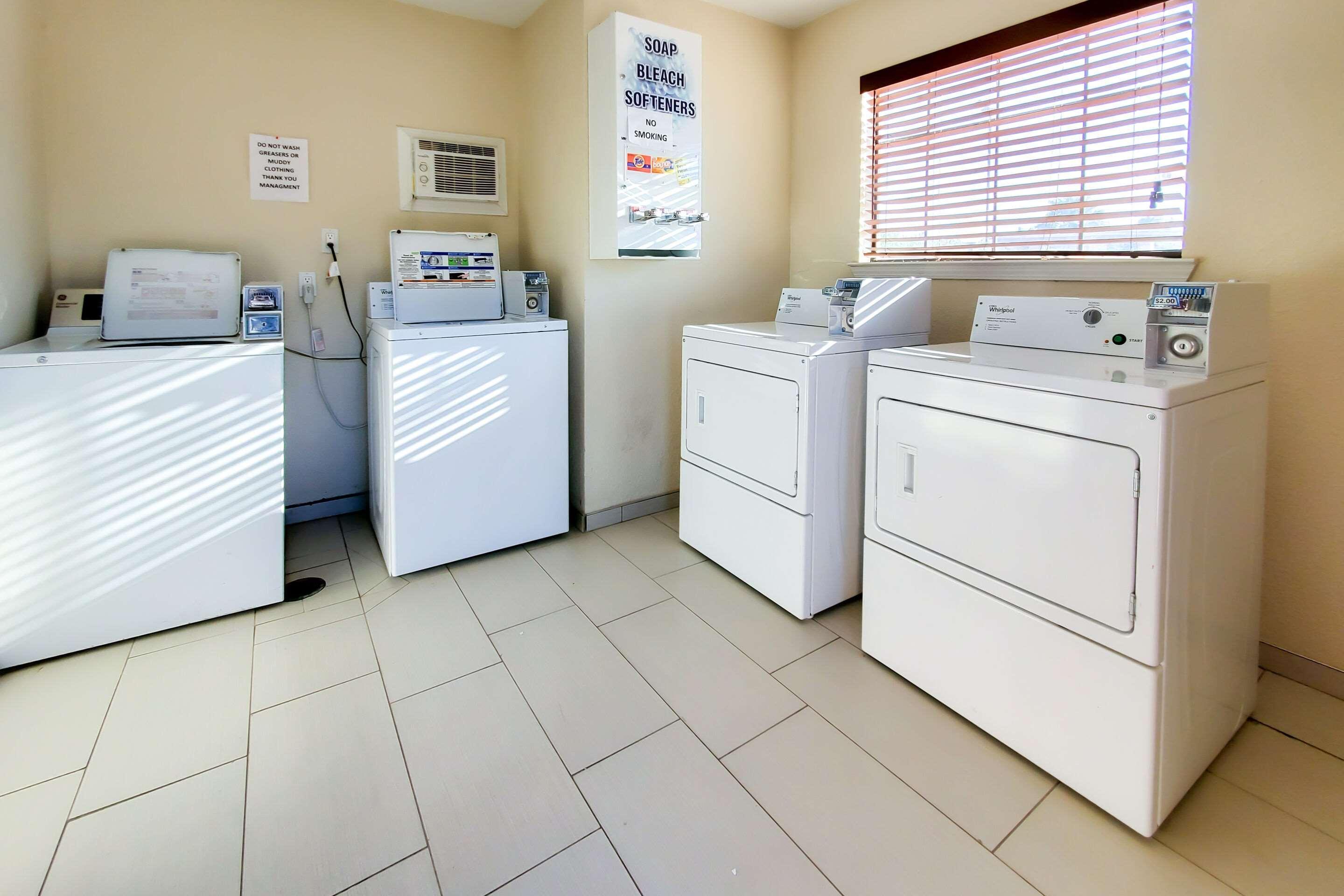 Quality Inn Fort Stockton Buitenkant foto
