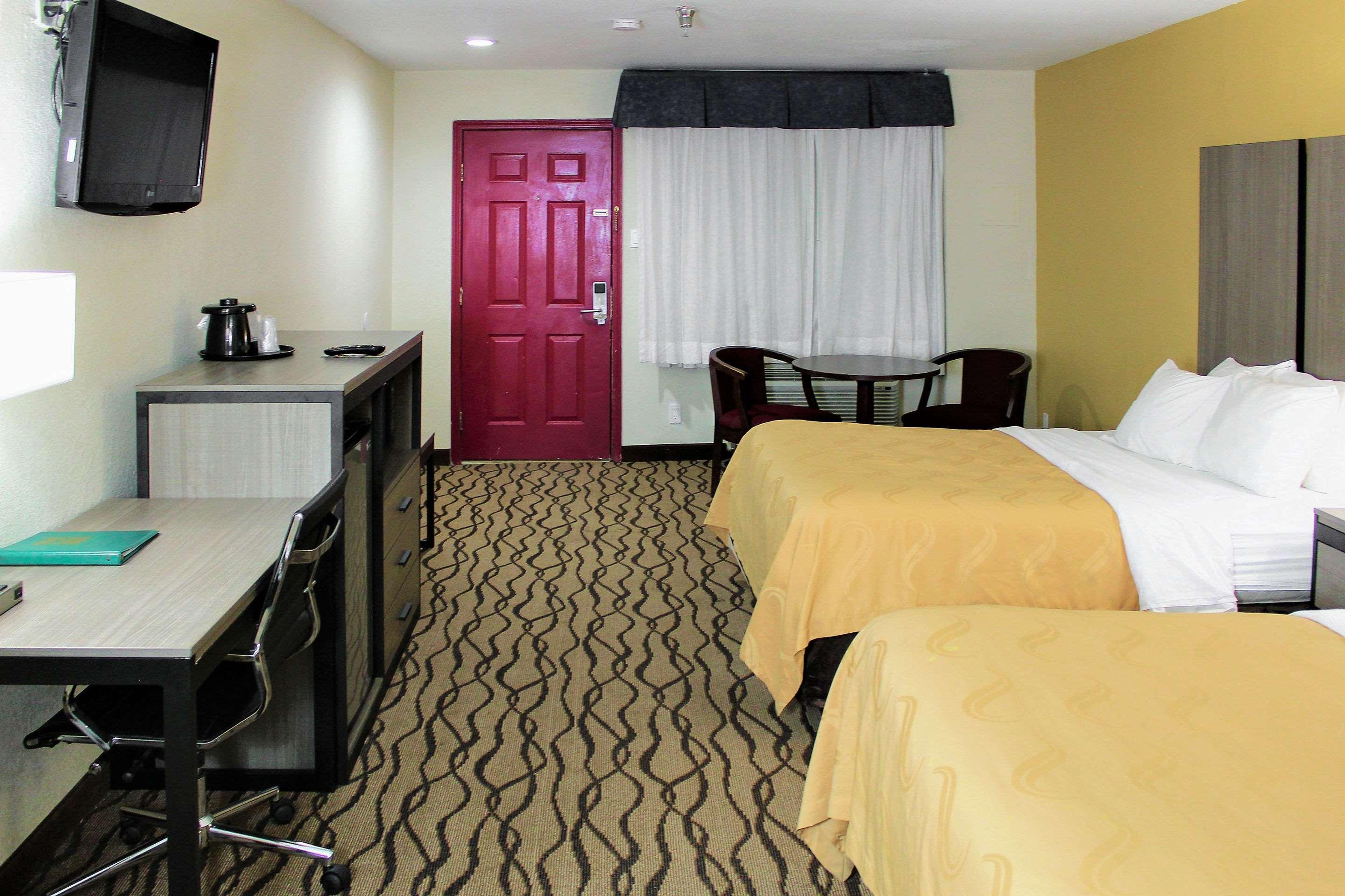 Quality Inn Fort Stockton Buitenkant foto