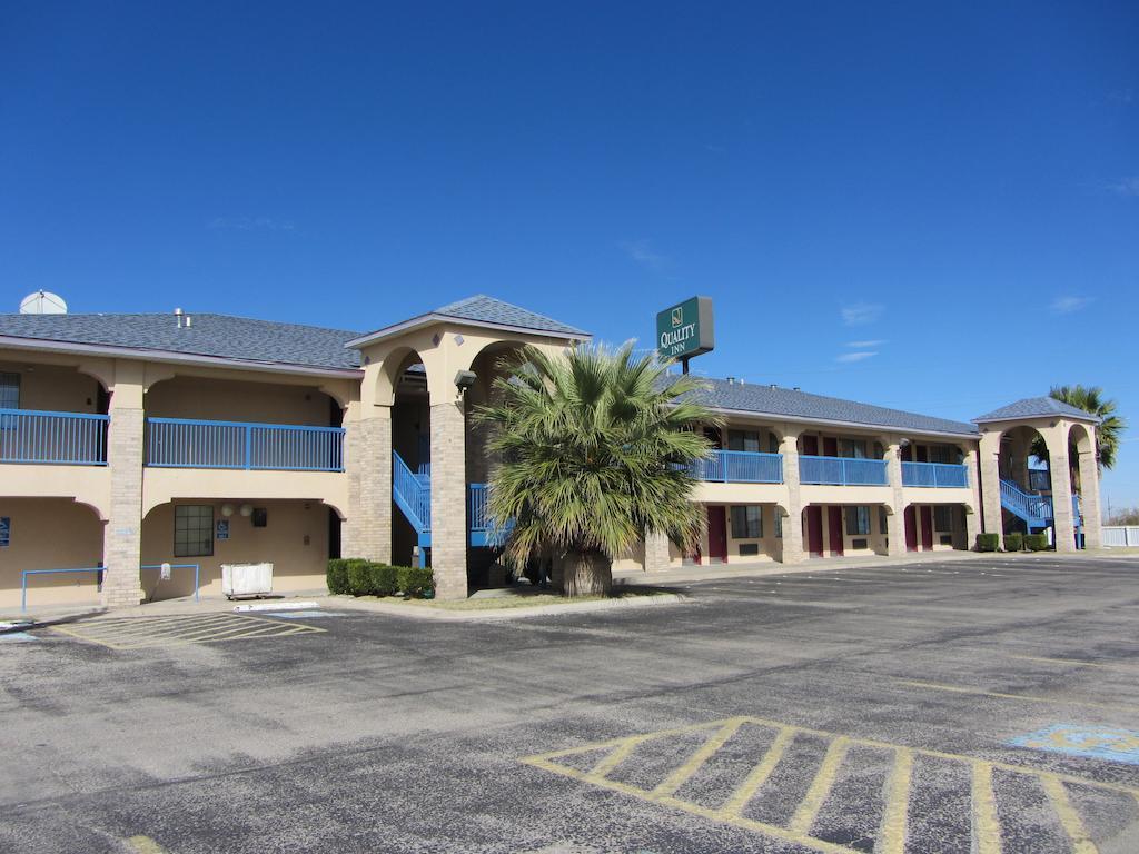 Quality Inn Fort Stockton Buitenkant foto