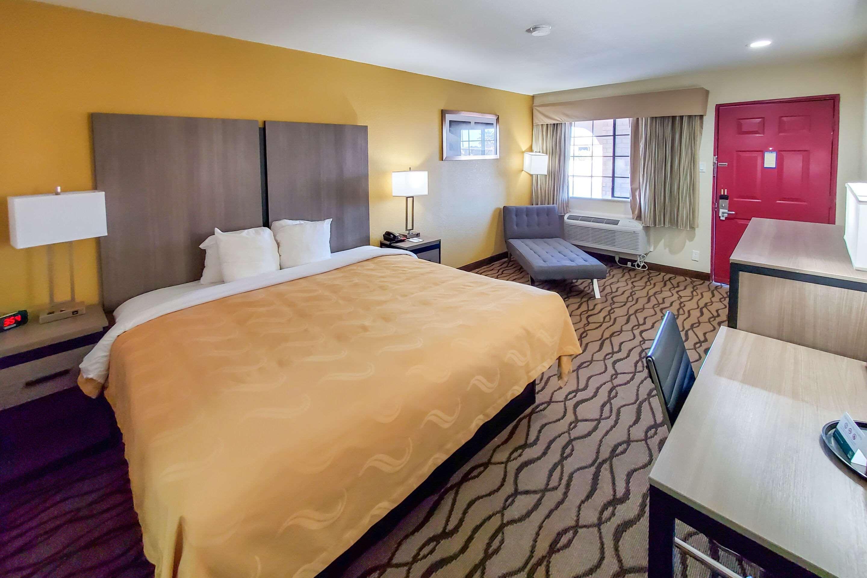 Quality Inn Fort Stockton Buitenkant foto